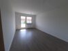 2-Zimmer-Wohnung mit Balkon - Wohnraum 2